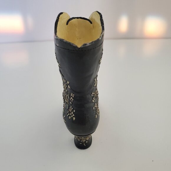 Vintage Miniature Shoe Collection 9pc Victorian Edwardian Witchy Booties Resin - Picture 13 of 16